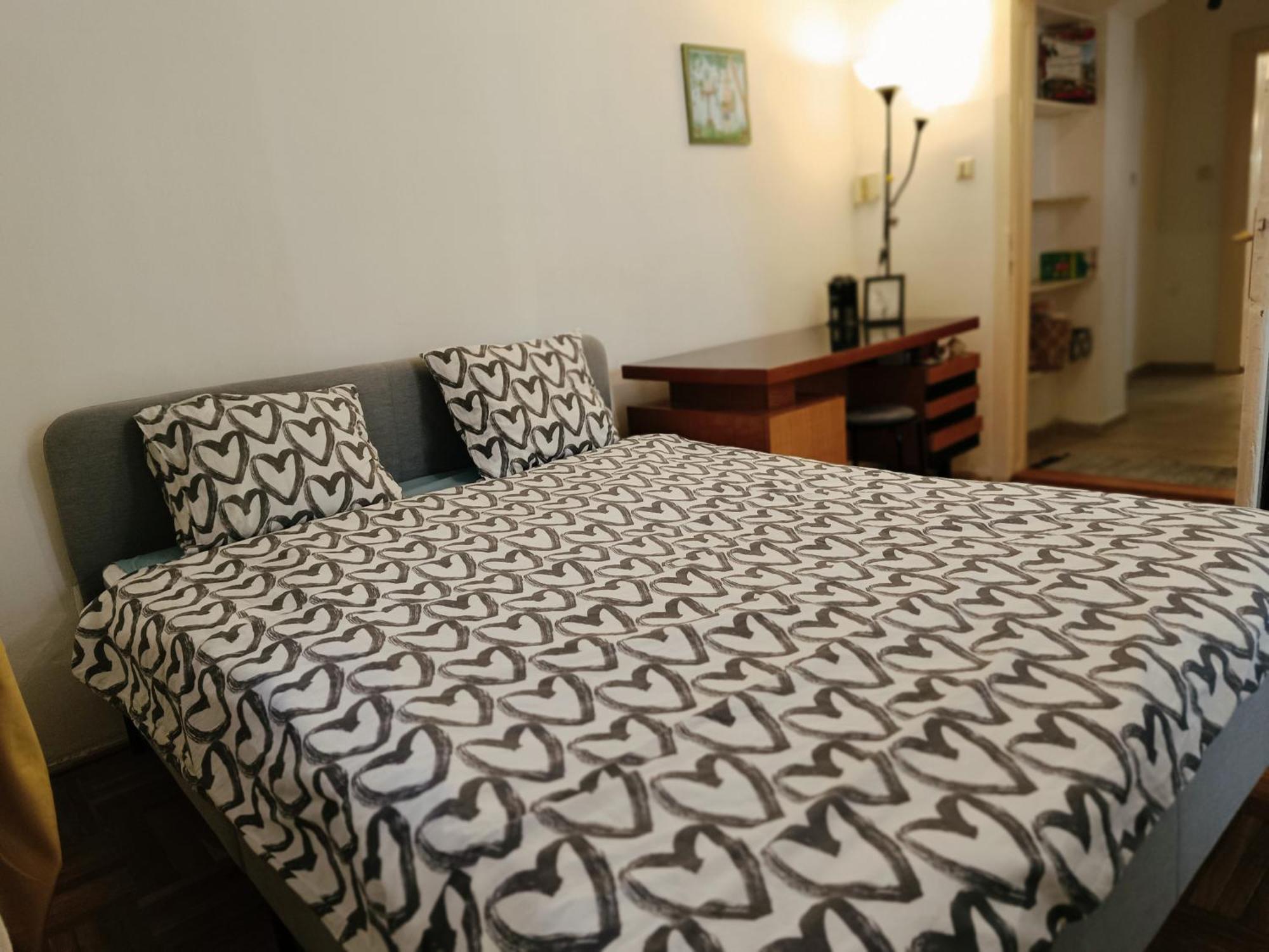 Flat In Historic Villa With Your Own Private Garden, Near City Park Budapest Exterior photo